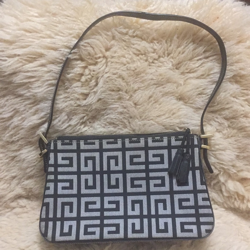 GIVENCHY LOGO BAG